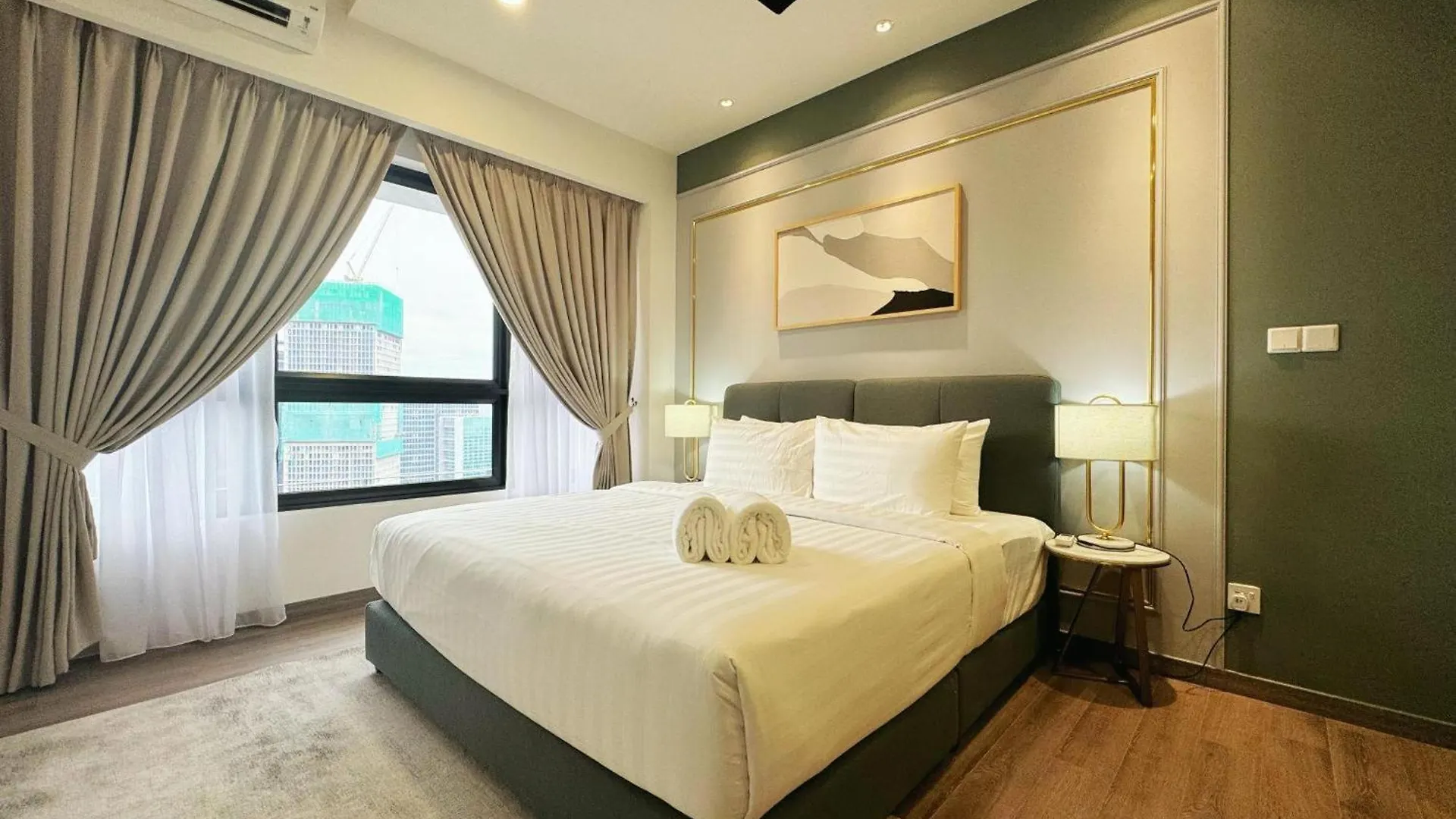Agile Mb Service Suite At Pavilion Kuala Lumpur Appartement